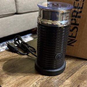 Nespresso Black & Silver Electric Milk Frother with Clear Lid